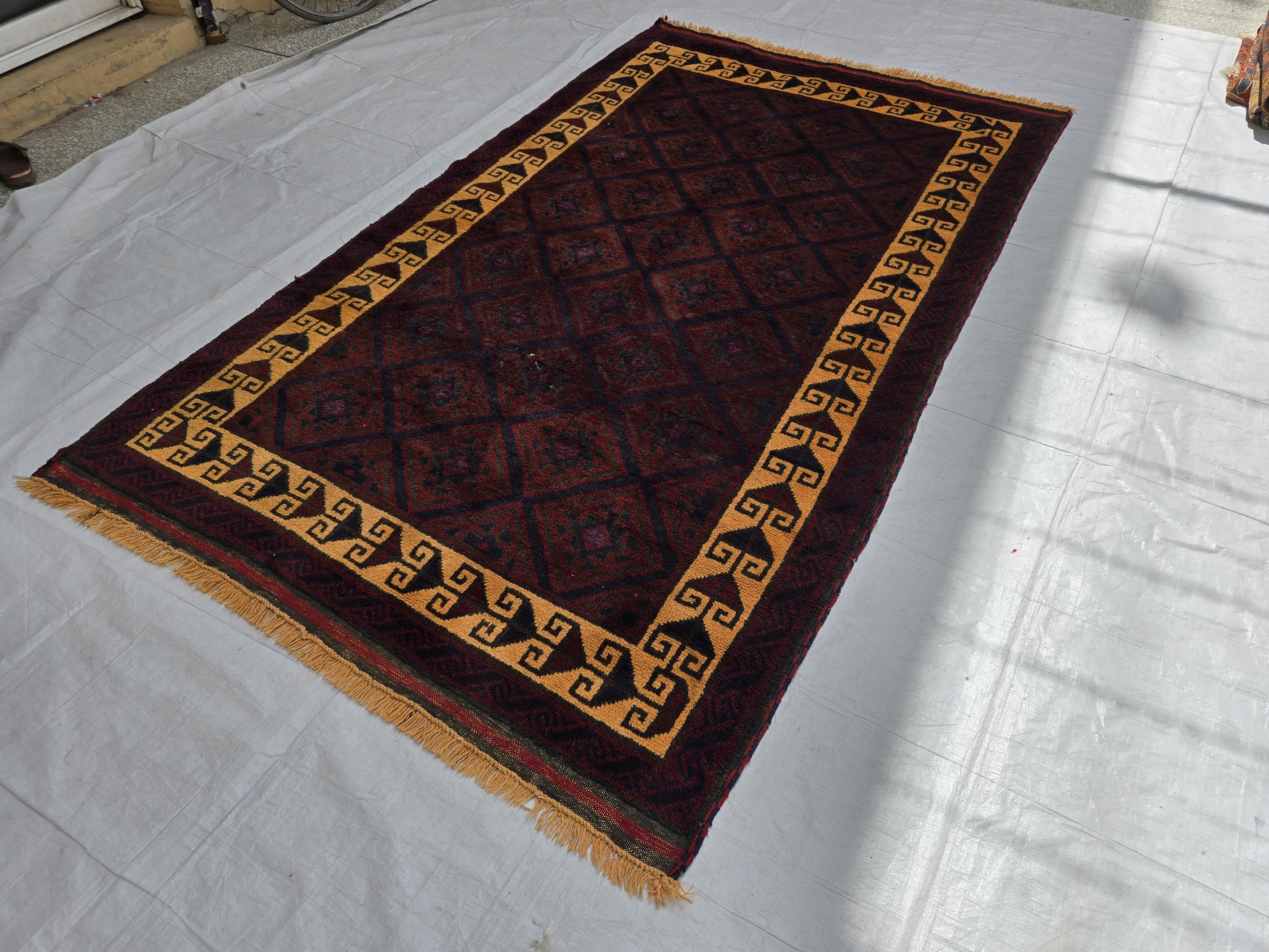 5x8 Ft Soft High Pile Antique Style Rug, Burgundy Tribal Geometric Area Carpet