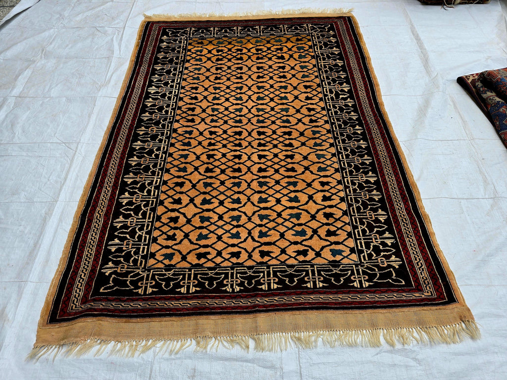Antique Geometric Rug 4.9x6.6 Ft, Gold Field Black Border Carpet, Vintage Fringed Area Rug