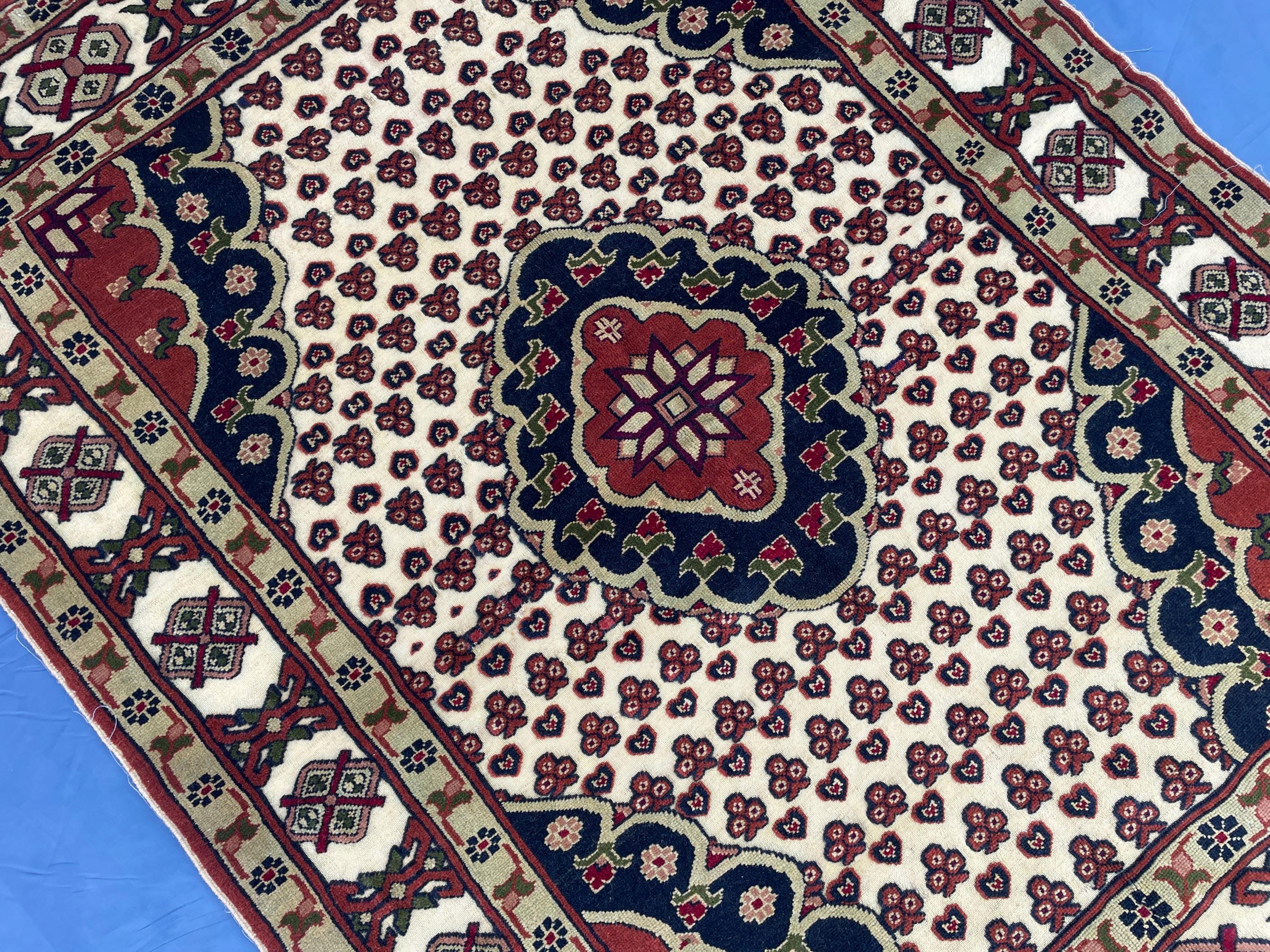 4x6 Medallion Design Handmade Afghan Vintage Wool Area Rug, Carpet for Bedroom
