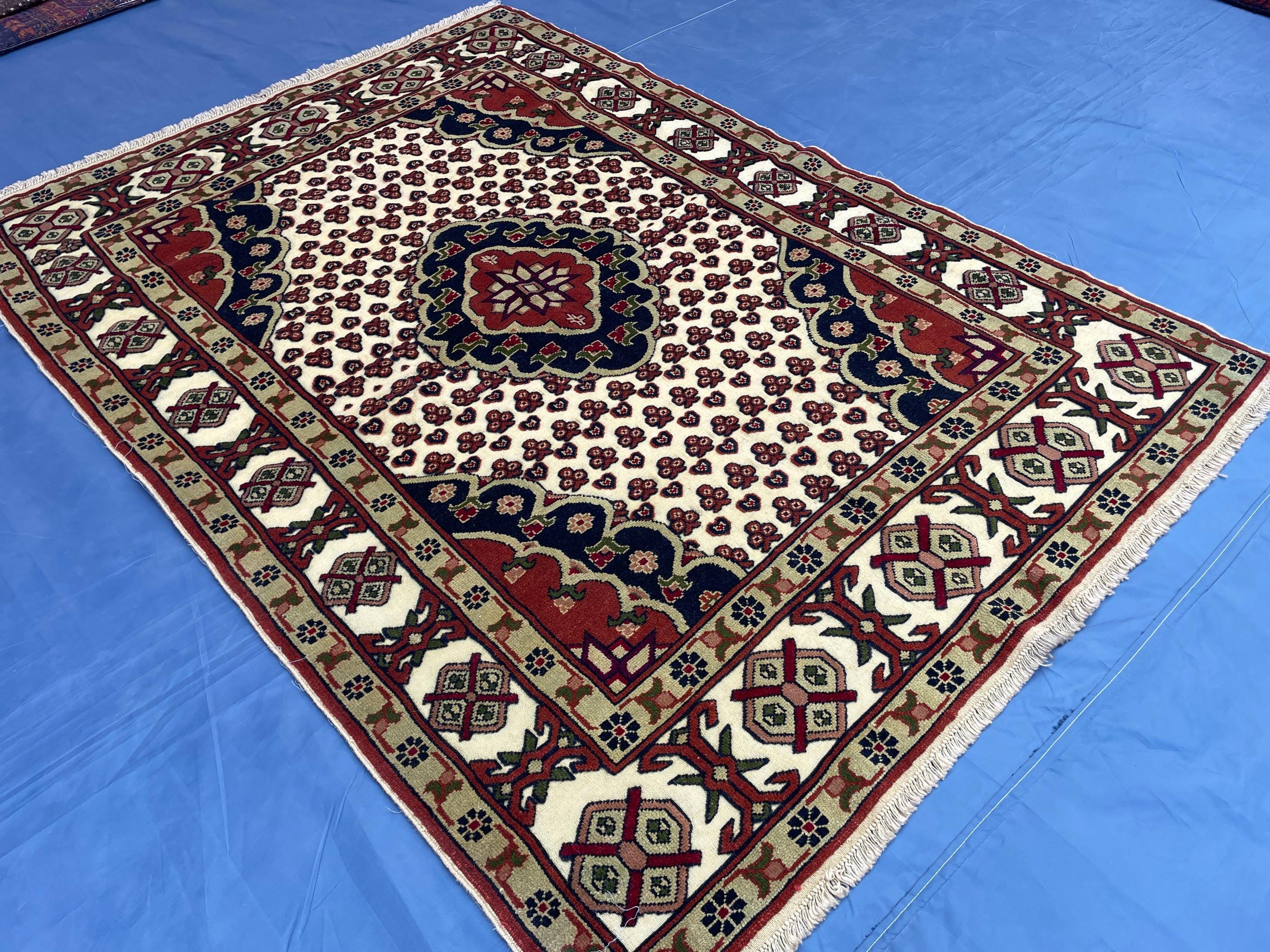 4x6 Medallion Design Handmade Afghan Vintage Wool Area Rug, Carpet for Bedroom