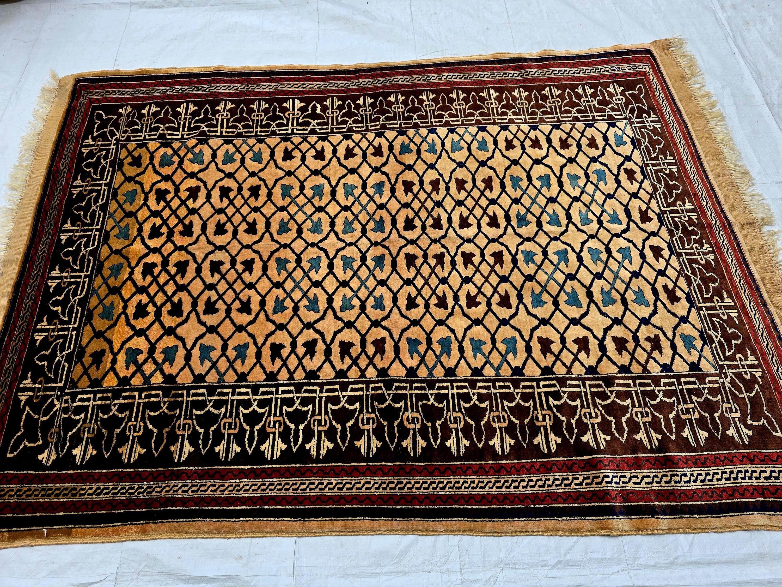Antique Geometric Rug 4.9x6.6 Ft, Gold Field Black Border Carpet, Vintage Fringed Area Rug