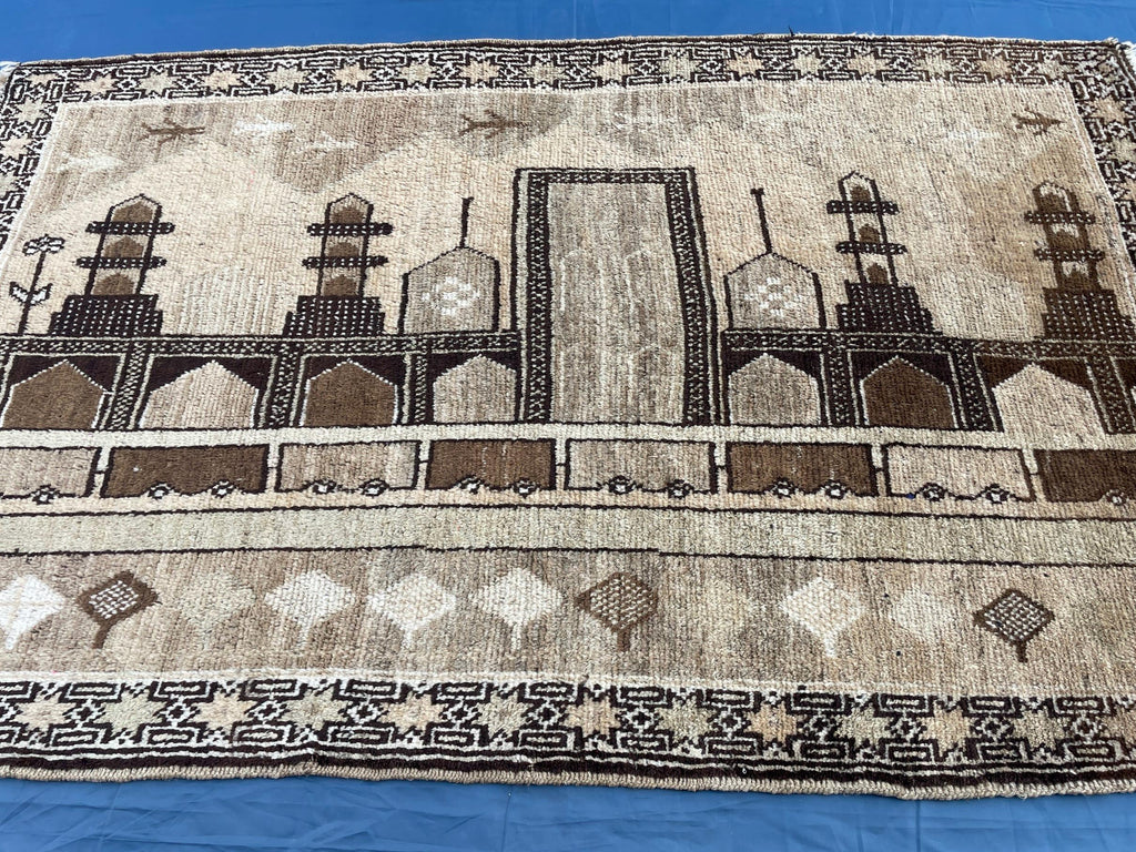 3x5 ft Vintage Baluchi Pictorial Wool Handmade Accent Rug
