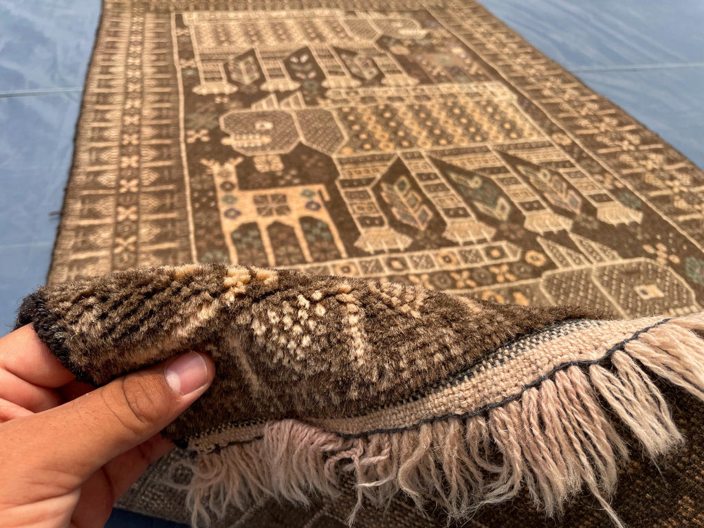 Vintage Pictorial Baluchi Handmade Wool Tribal Carpet - Rug for Living Room - 3x5 ft