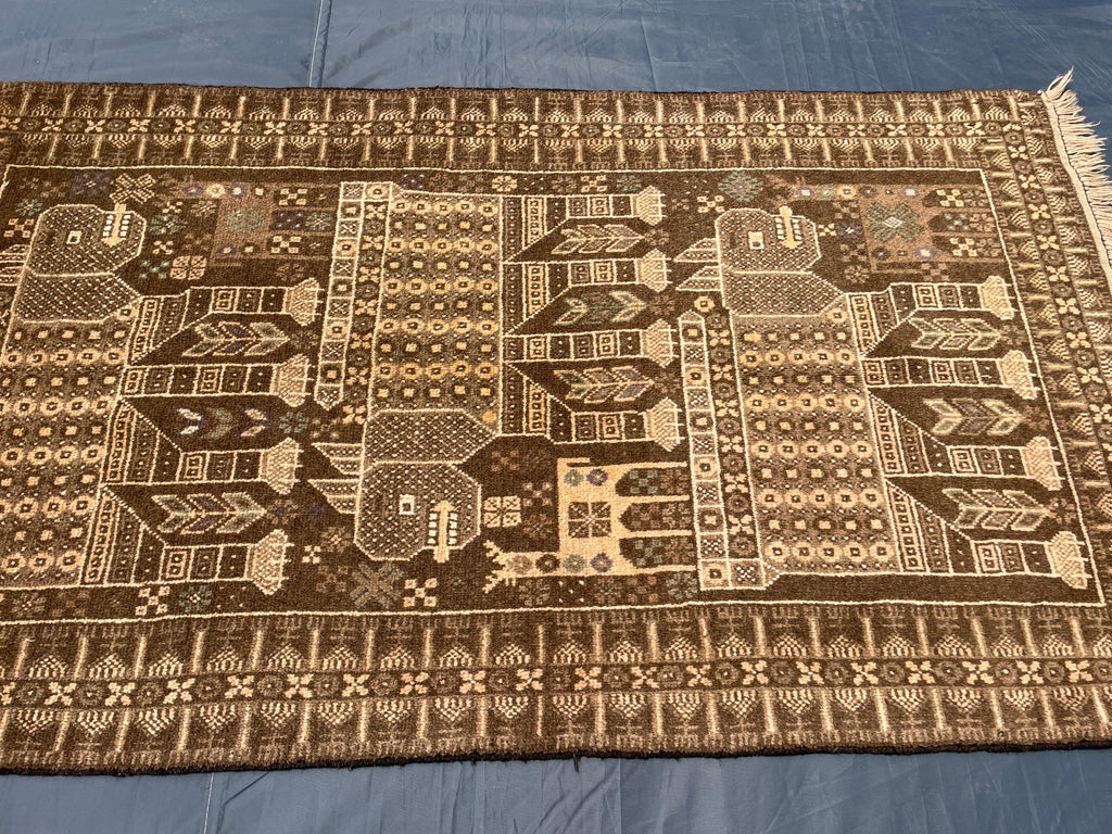 Vintage Pictorial Baluchi Handmade Wool Tribal Carpet - Rug for Living Room - 3x5 ft
