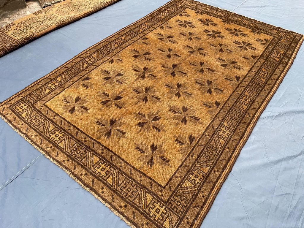 5x8 ft Brown Vintage Handwoven Tribal Wool Geometric Carpet - Living Room Carpet
