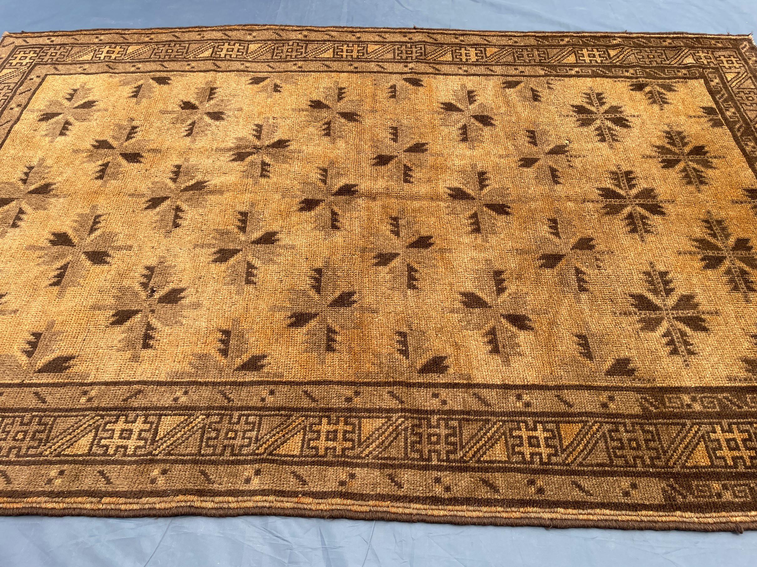 5x8 ft Brown Vintage Handwoven Tribal Wool Geometric Carpet - Living Room Carpet