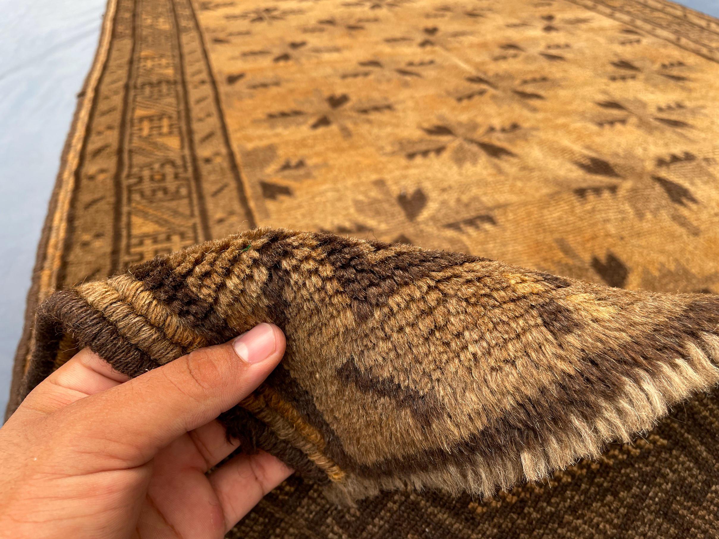 5x8 ft Brown Vintage Handwoven Tribal Wool Geometric Carpet - Living Room Carpet