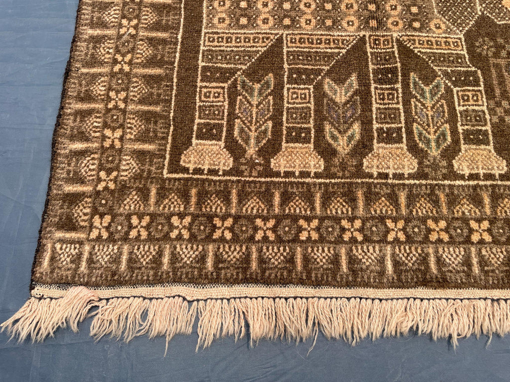Vintage Pictorial Baluchi Handmade Wool Tribal Carpet - Rug for Living Room - 3x5 ft