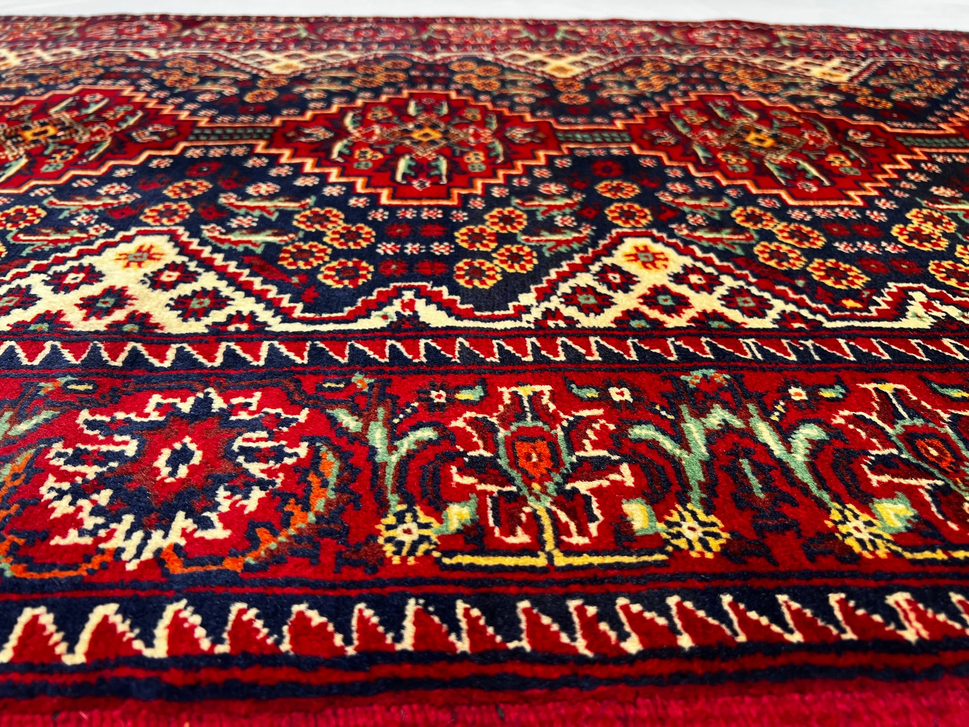 Hand Knitted/ Knotted Hallway Runner Yousuf Bayi Merino 6.7ftx3.1ft (YB-RU-6X3-R/Y-N) (Mazar-e-Sharif) - Kabul Rugs