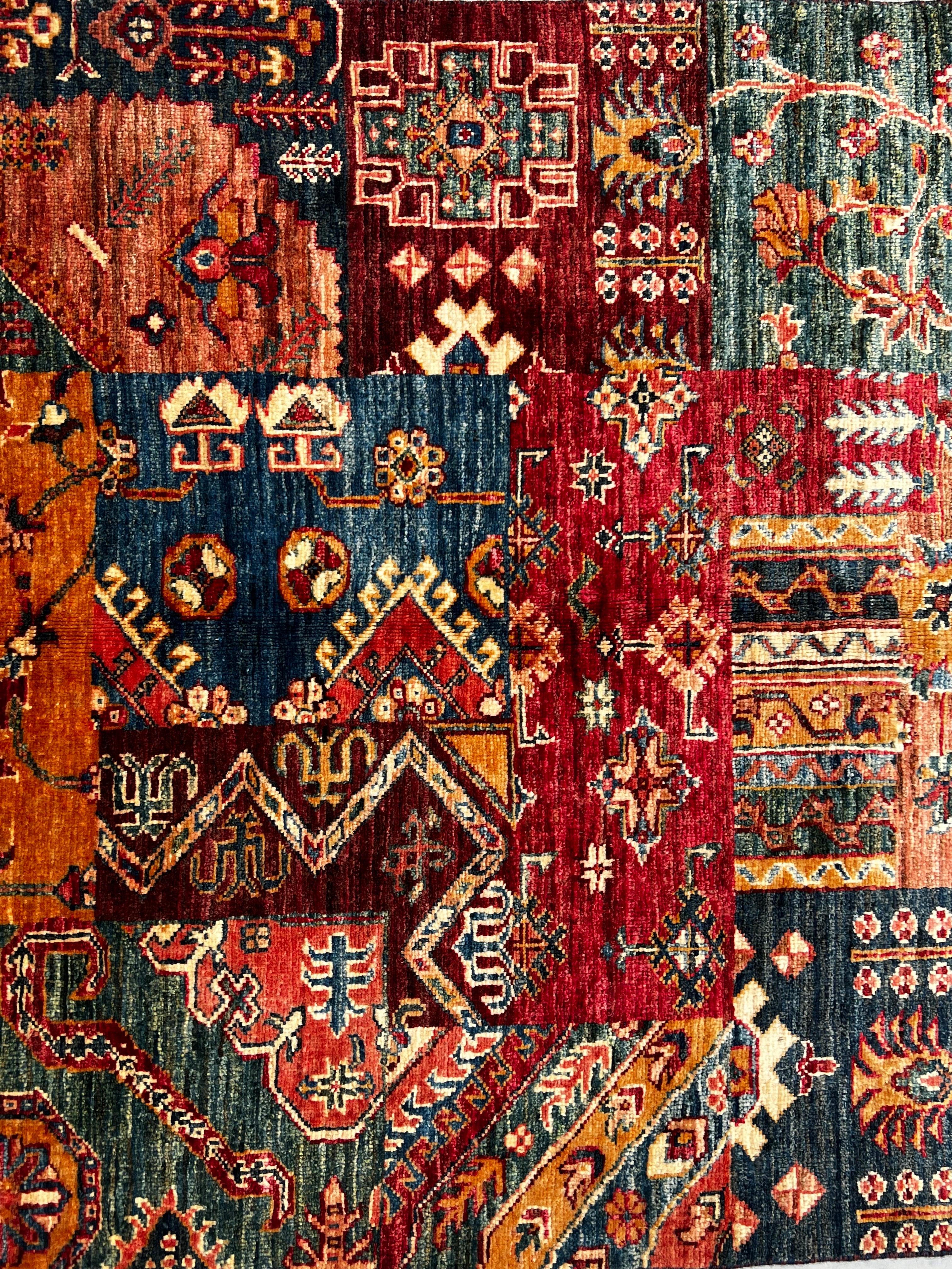 Afghan Hand Knotted/ Knitted Living Room/Dining Room Chob Rang(Shawl Design) Area Rug 4.7ftx3.3ft (CH-M-4.7X3.3-5-N) (Kabul) - Kabul Rugs
