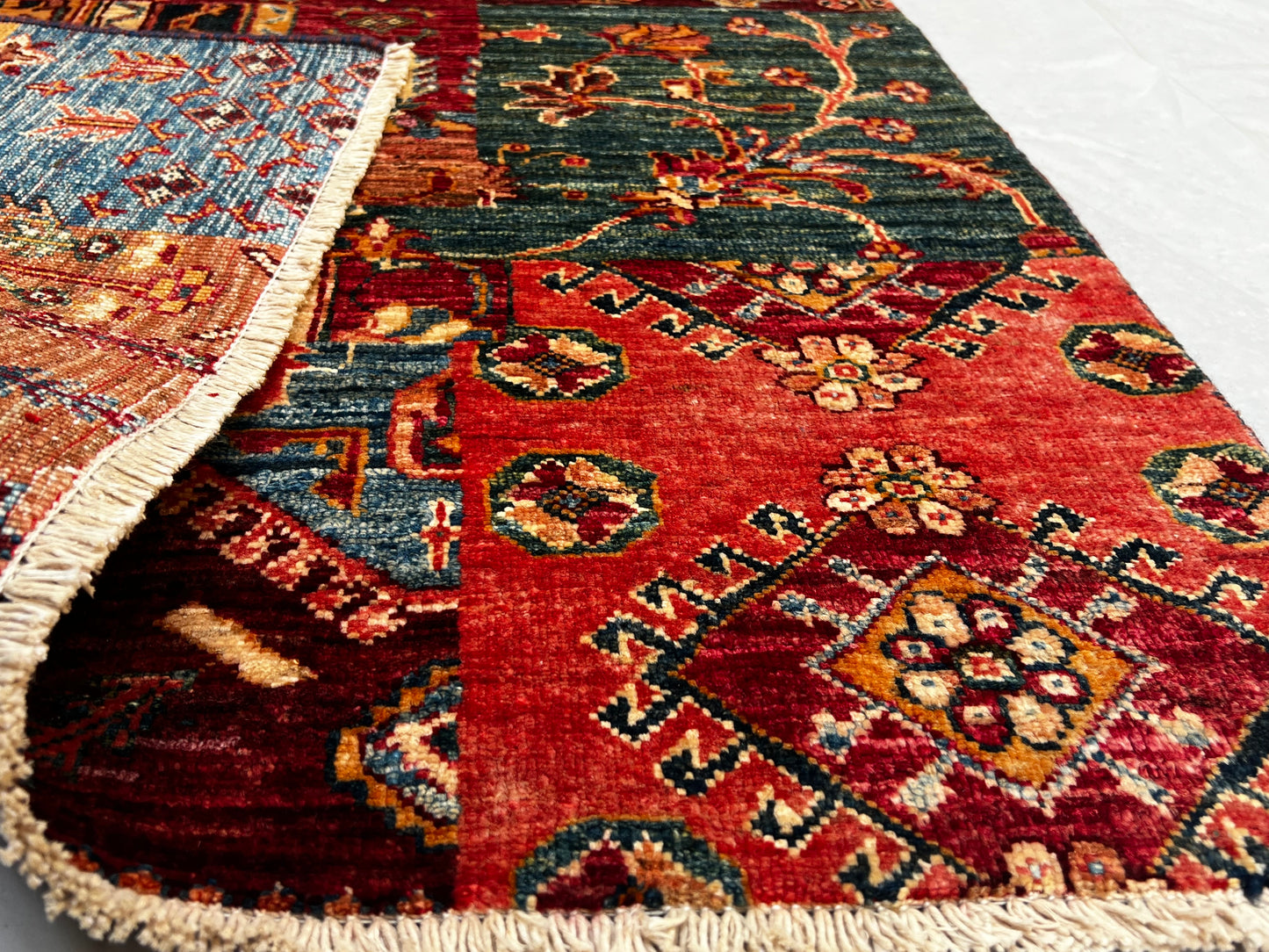 Afghan Hand Knotted/ Knitted Living Room/Dining Room Chob Rang(Shawl Design) Area Rug 4.7ftx3.3ft (CH-M-4.7X3.3-5-N) (Kabul) - Kabul Rugs