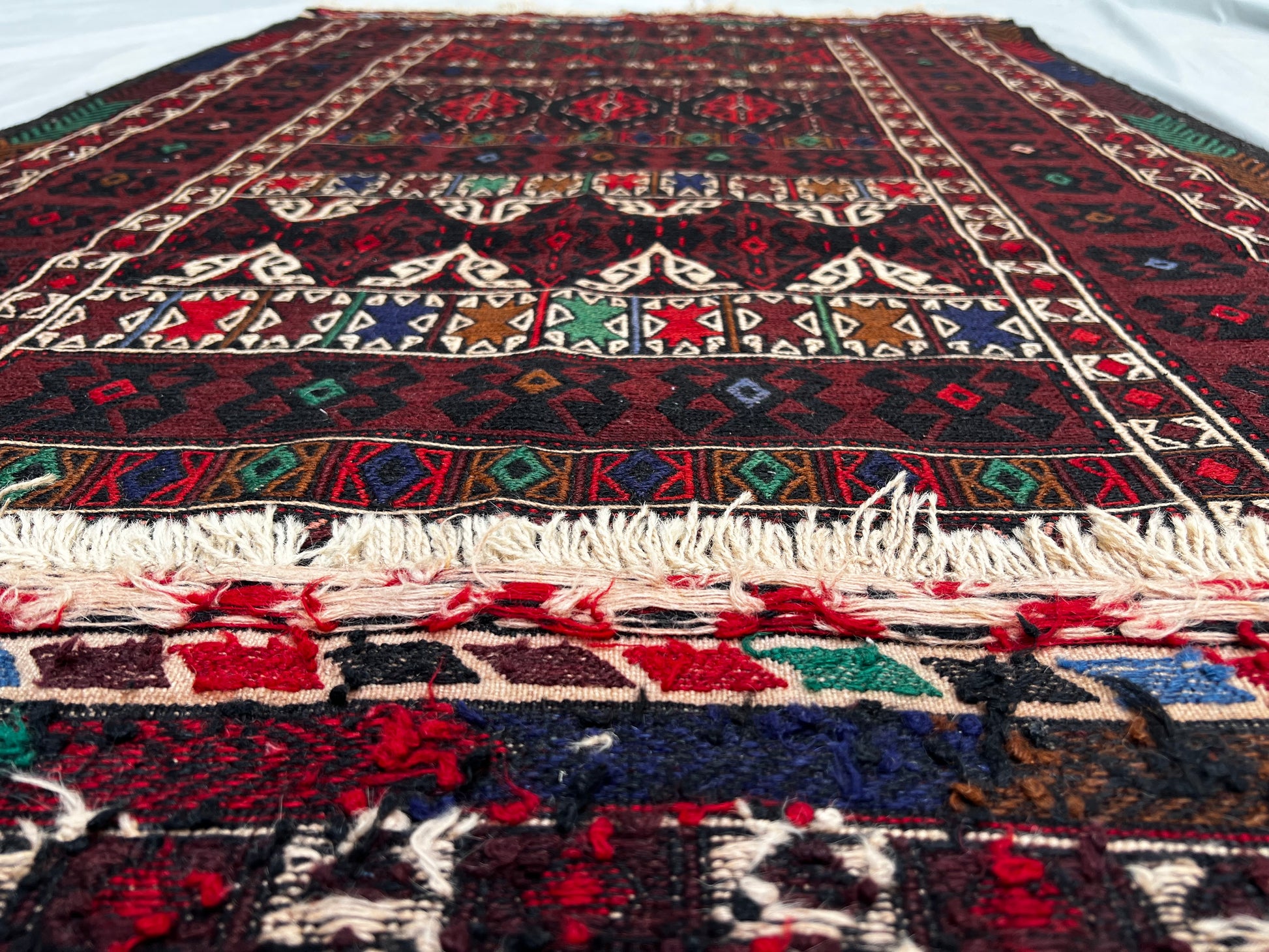 Afghan Hand Knitted/Knotted Living/Dining Room Rug Size 6.4ft x4.13ft (MA-HER-6.43X4.13-R/WH-N) Maliki Kilim (Herat) - Kabul Rugs